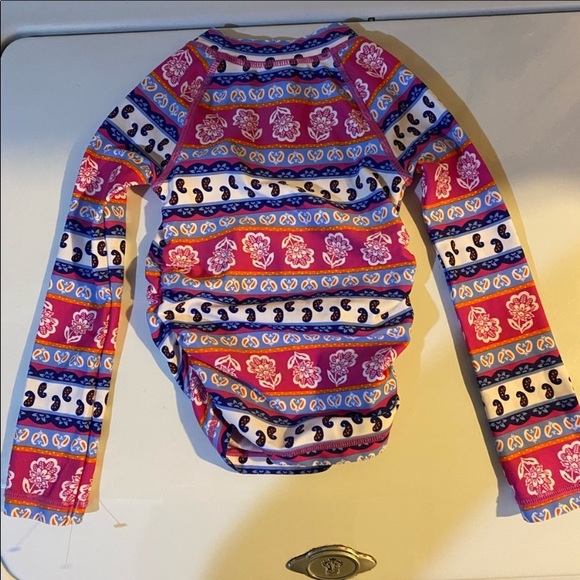 COPY - Tucker + Tate Swim top new never worn - Picture 5 of 8